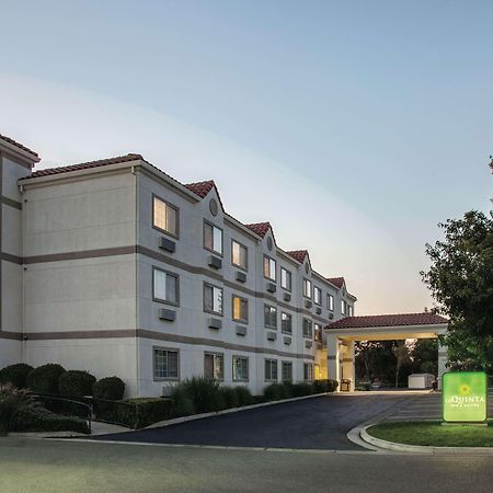 La Quinta By Wyndham Davis Hotel Exterior foto